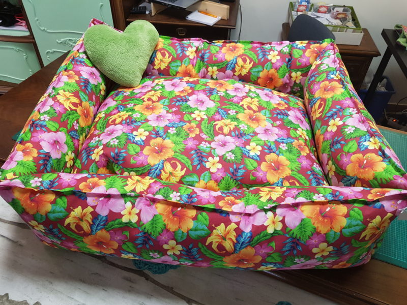 Hundebett "Blüten" mauve gross – Bild 2